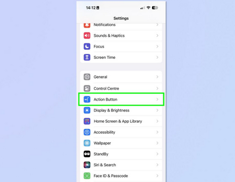 汤旺河apple维修支持如何使用iPhone15Action按钮设置翻译