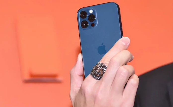 汤旺河苹果手机维修分享iPhone12系列重启方法教程 